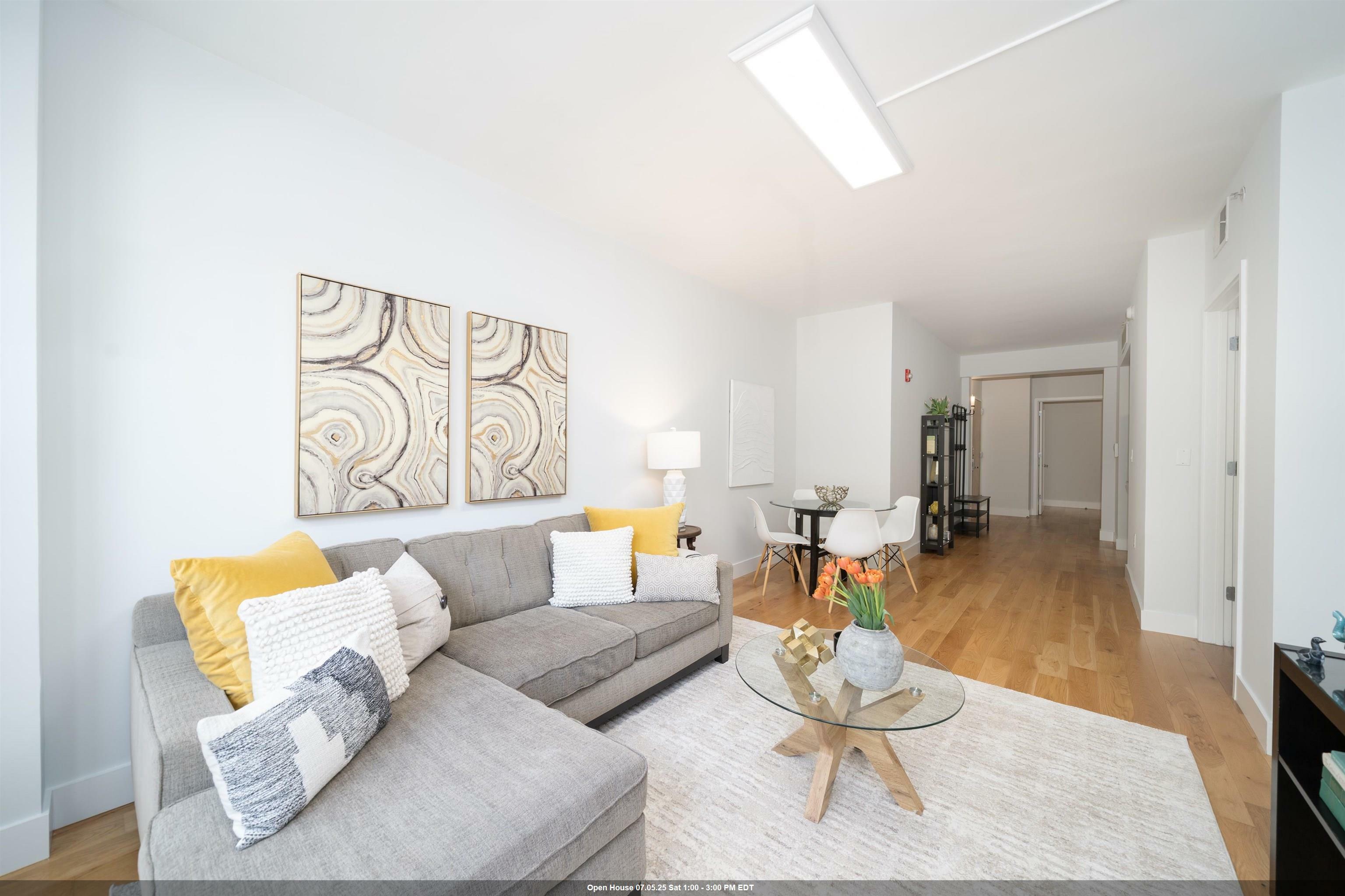 253 Washington St 202  Jc, Downtown NJ 07302 photo