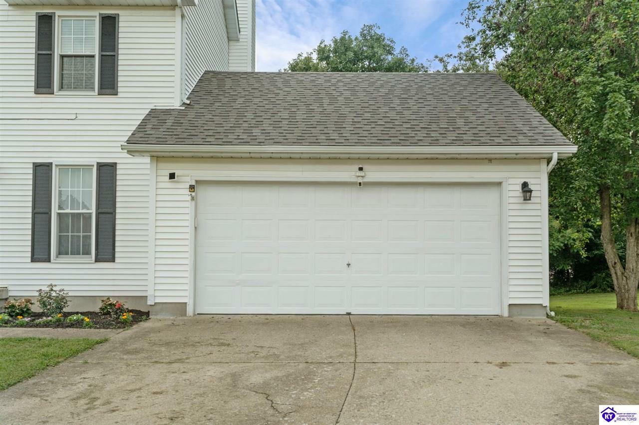 Property Photo: 117 Daniel Court KY 40160