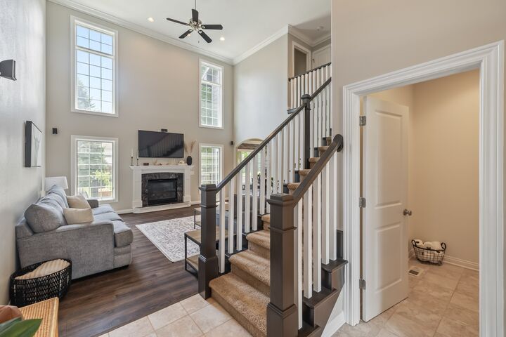 Property Photo: 1660 SE Bell Drive IA 50263