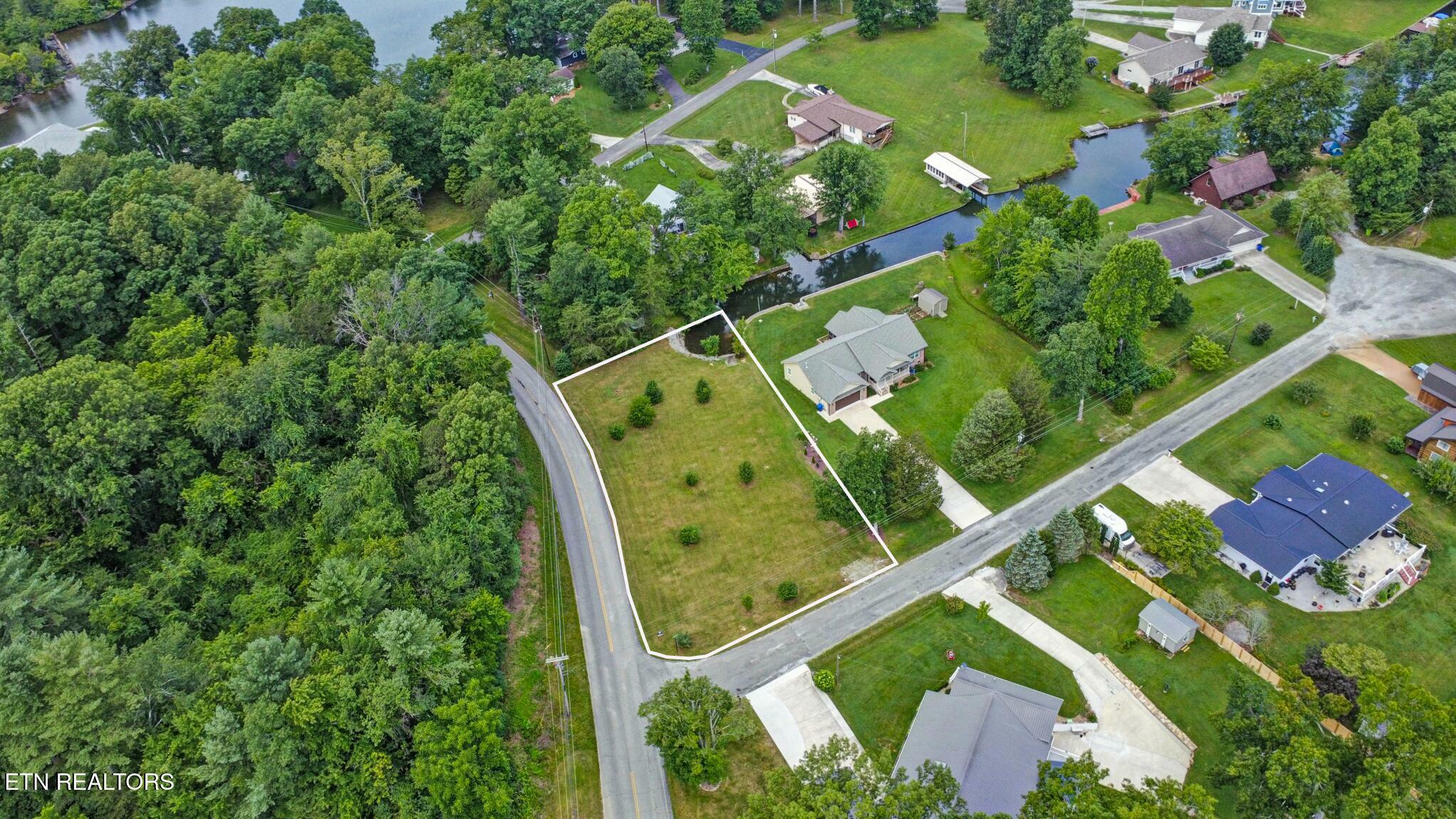 Property Photo: 9435 Cherokee Tr TN 38572