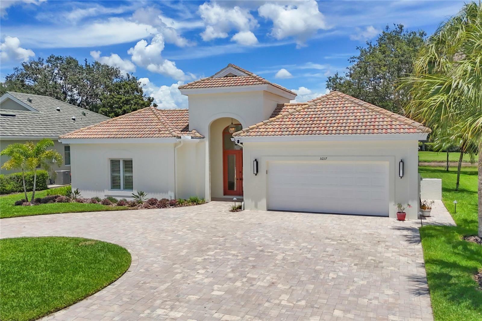 Property Photo: 5217 88th Street E FL 34211