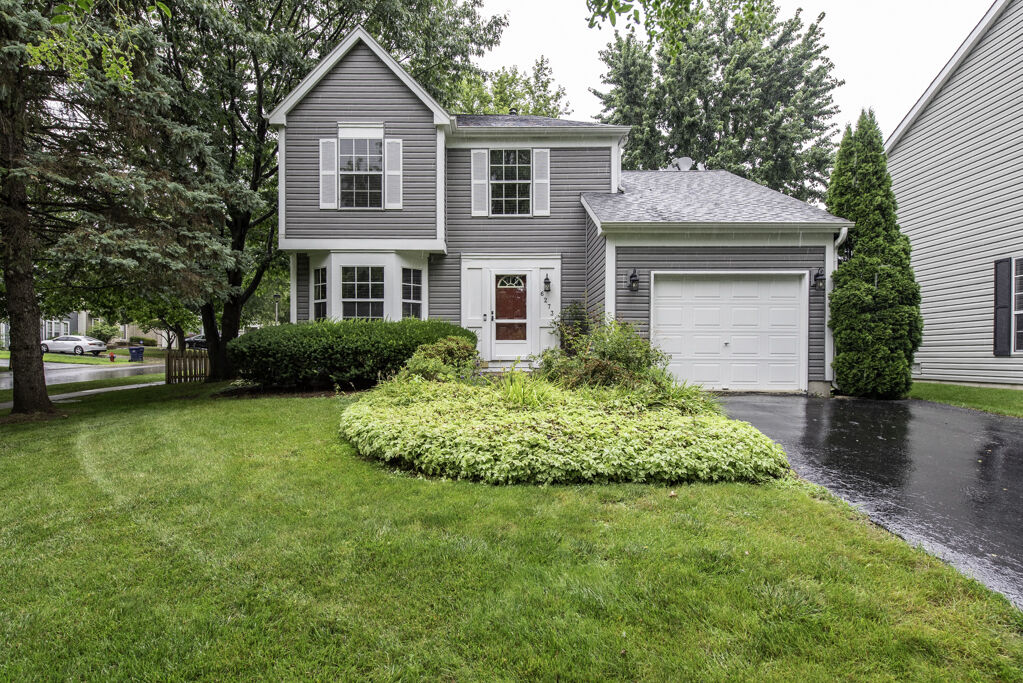 Property Photo:  6273 Eagle Ridge Drive  IL 60031 