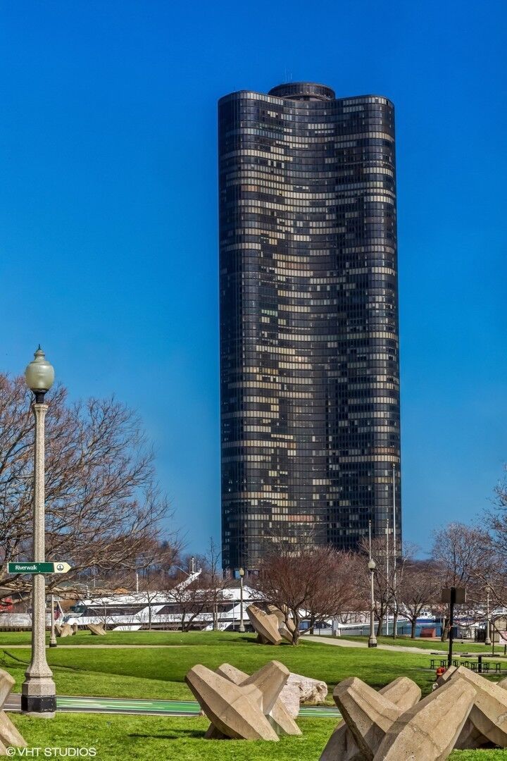 Property Photo:  505 N Lake Shore Drive 2110-11  IL 60611 