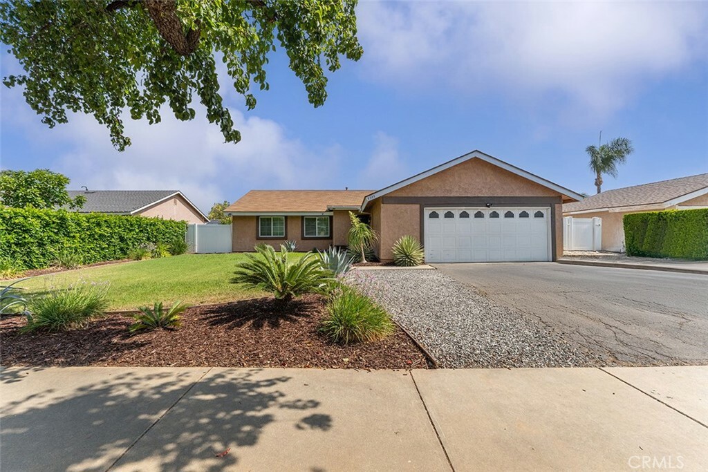 Property Photo:  9595 Altadena Drive  CA 92503 