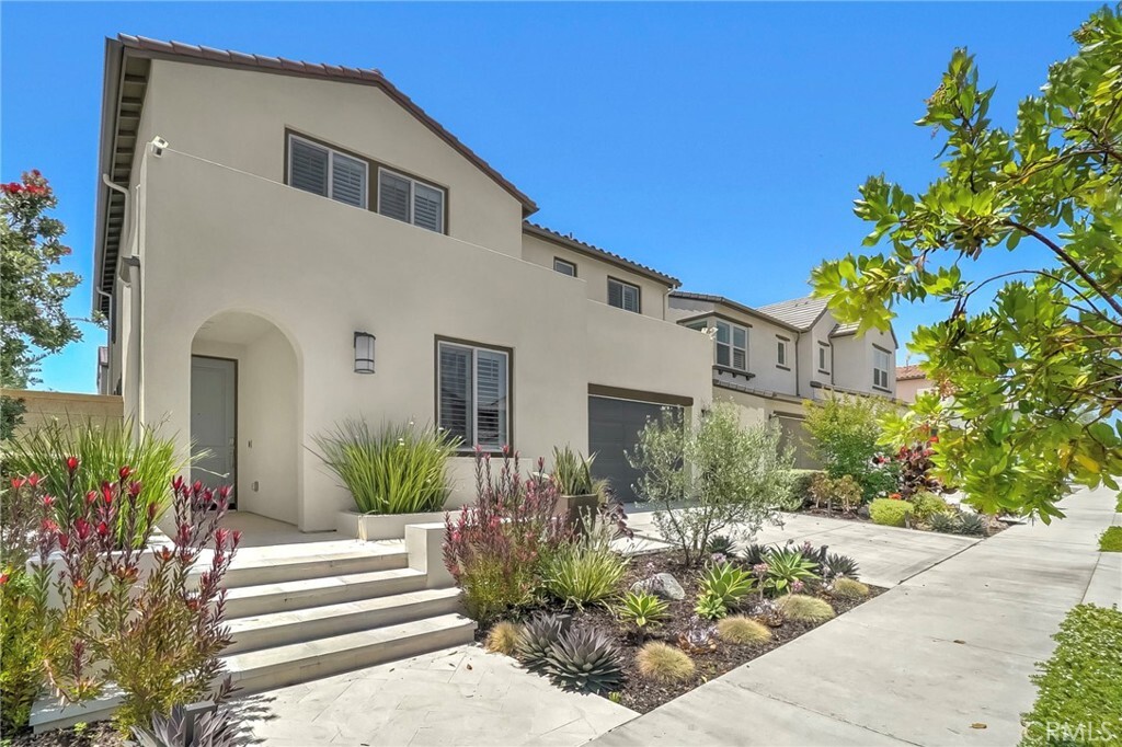 Property Photo: 9876 Skylar Avenue CA 92708