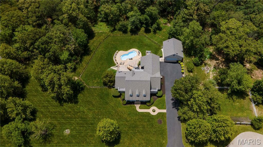 Property Photo: 809 Star Ridge Court MO 63341