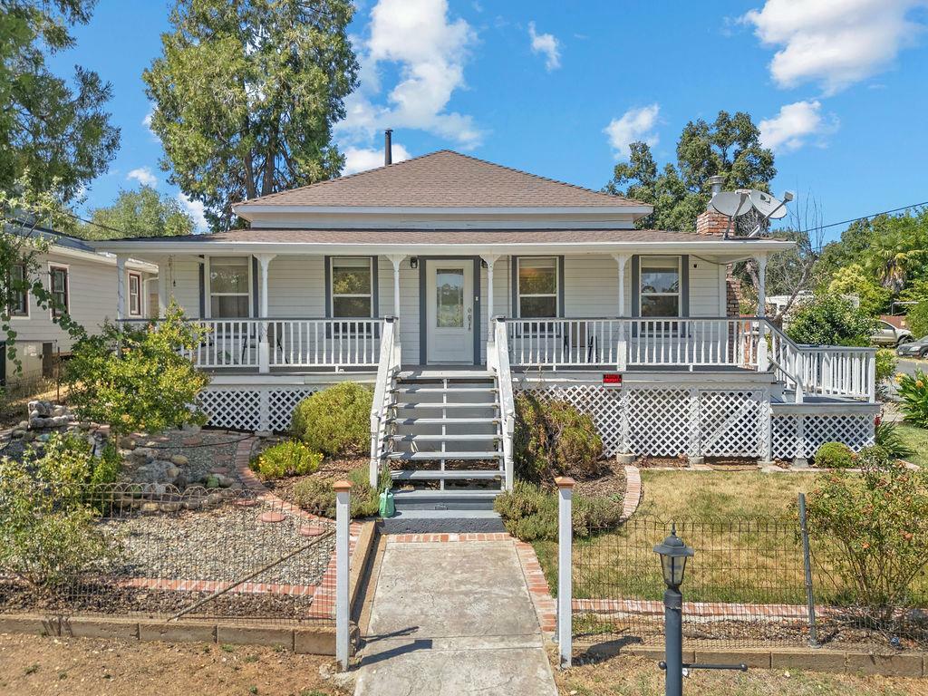18110 4th Avenue  Jamestown CA 95327 photo