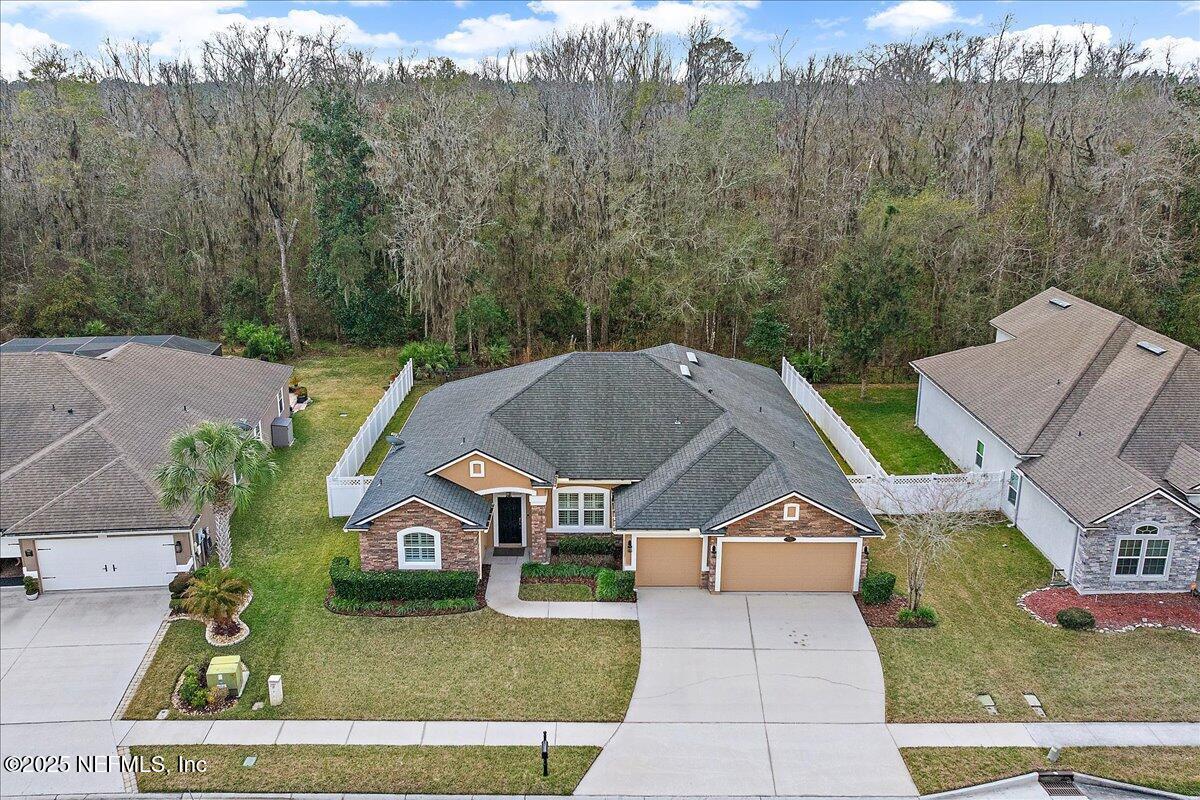 Property Photo: 721 W Kings College Drive FL 32259