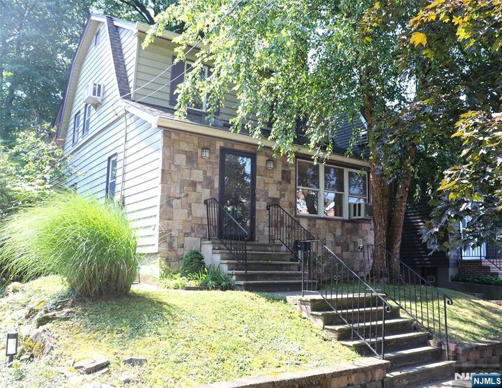 341 Mortimer Avenue  Rutherford NJ 07070 photo