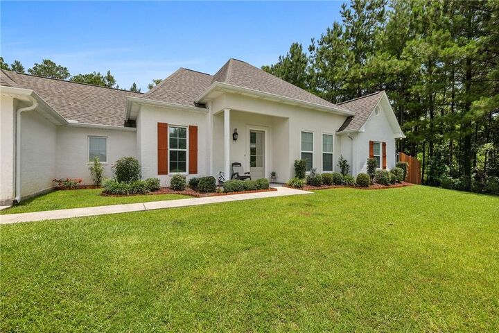 Property Photo: 18409 Gallatin Drive LA 70446