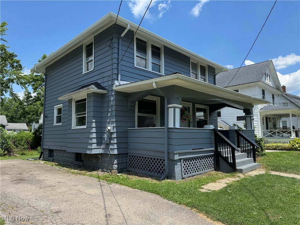 Property Photo: 329 E Broad Street OH 44444