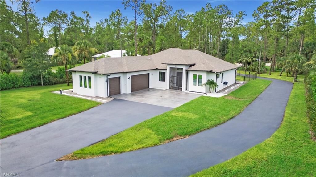 Property Photo:  1030 22nd Ave NE  FL 34120 