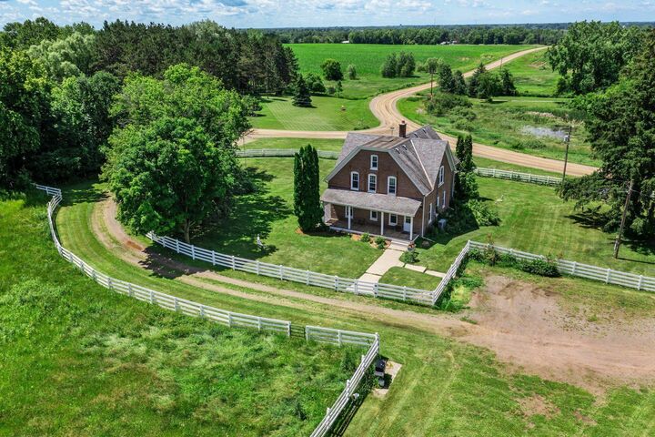 Property Photo: 124 Red Oak Road MN 55006