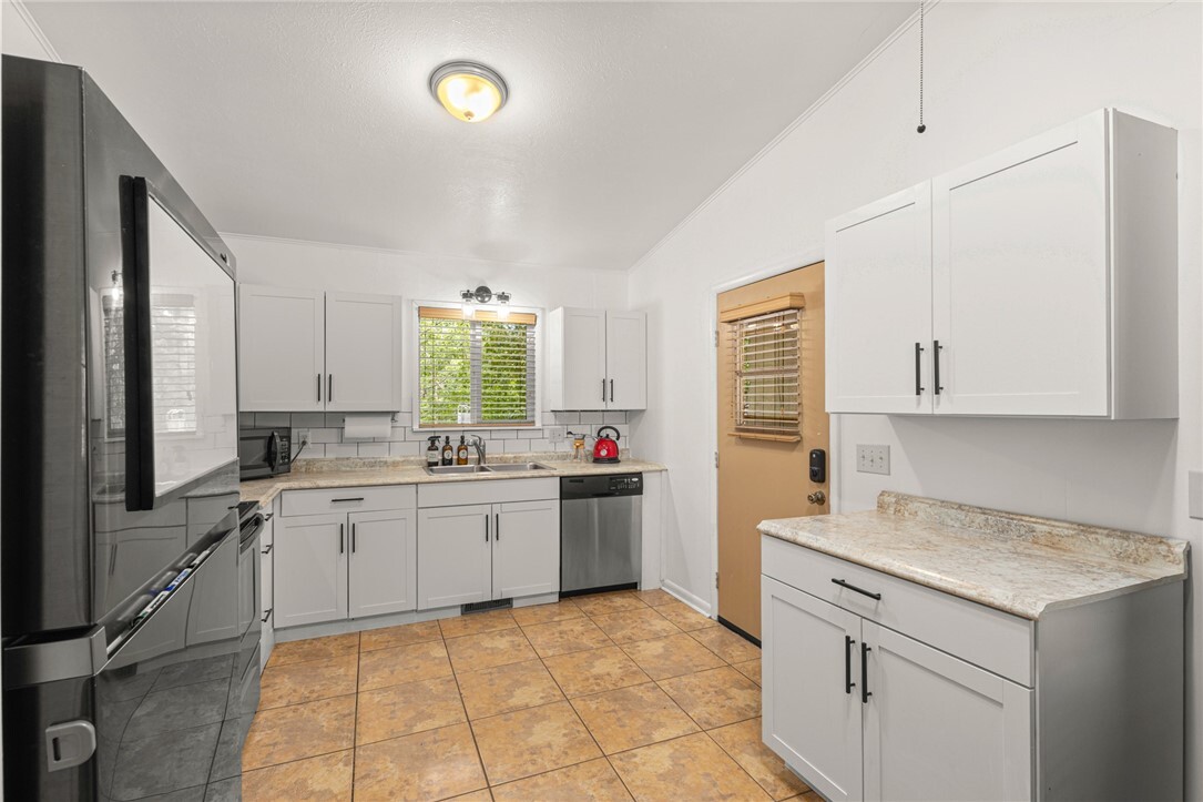 Property Photo: 11 Grisham Drive AR 72715