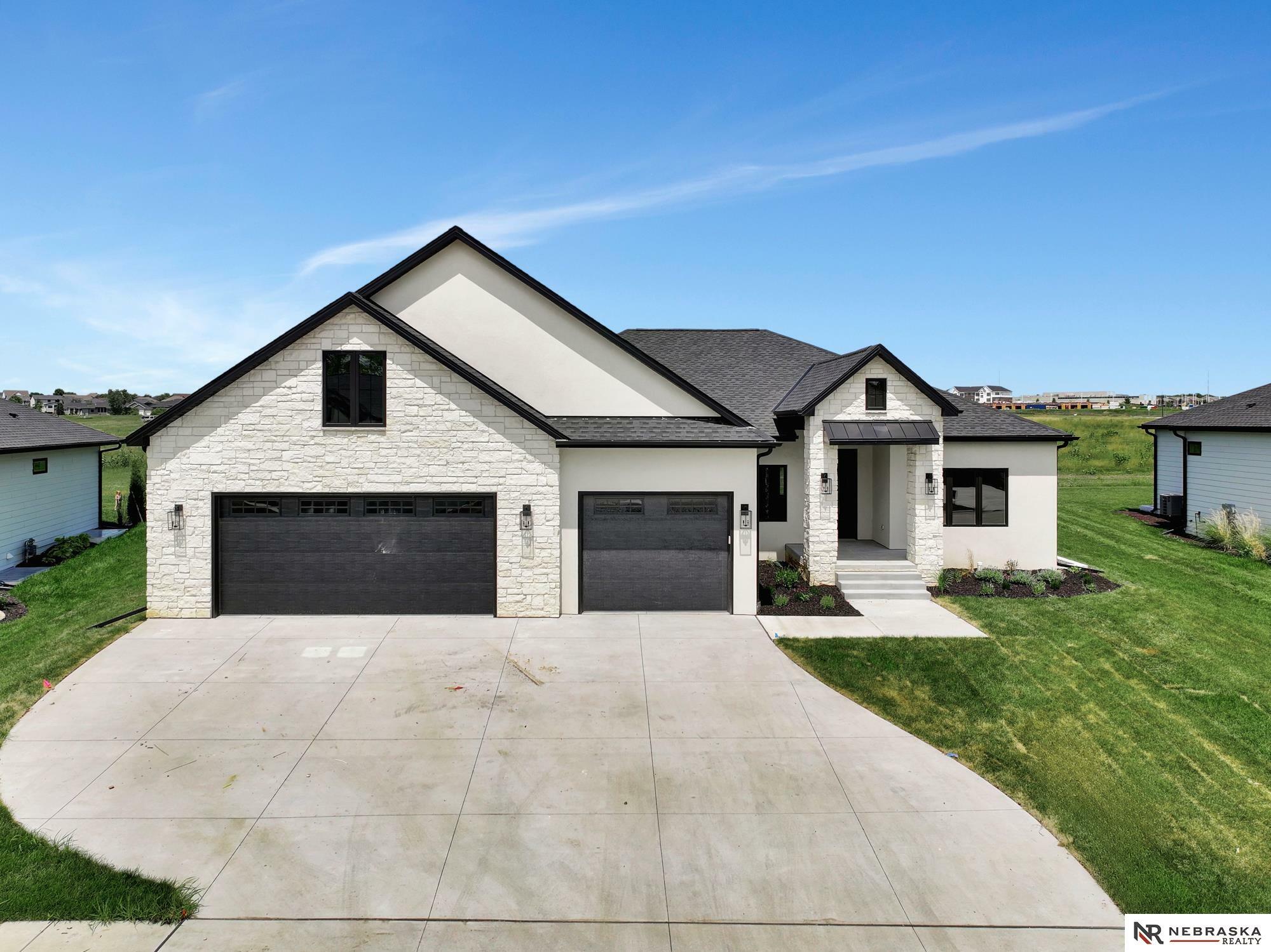 Property Photo: 3600 Tree Line Drive NE 68516