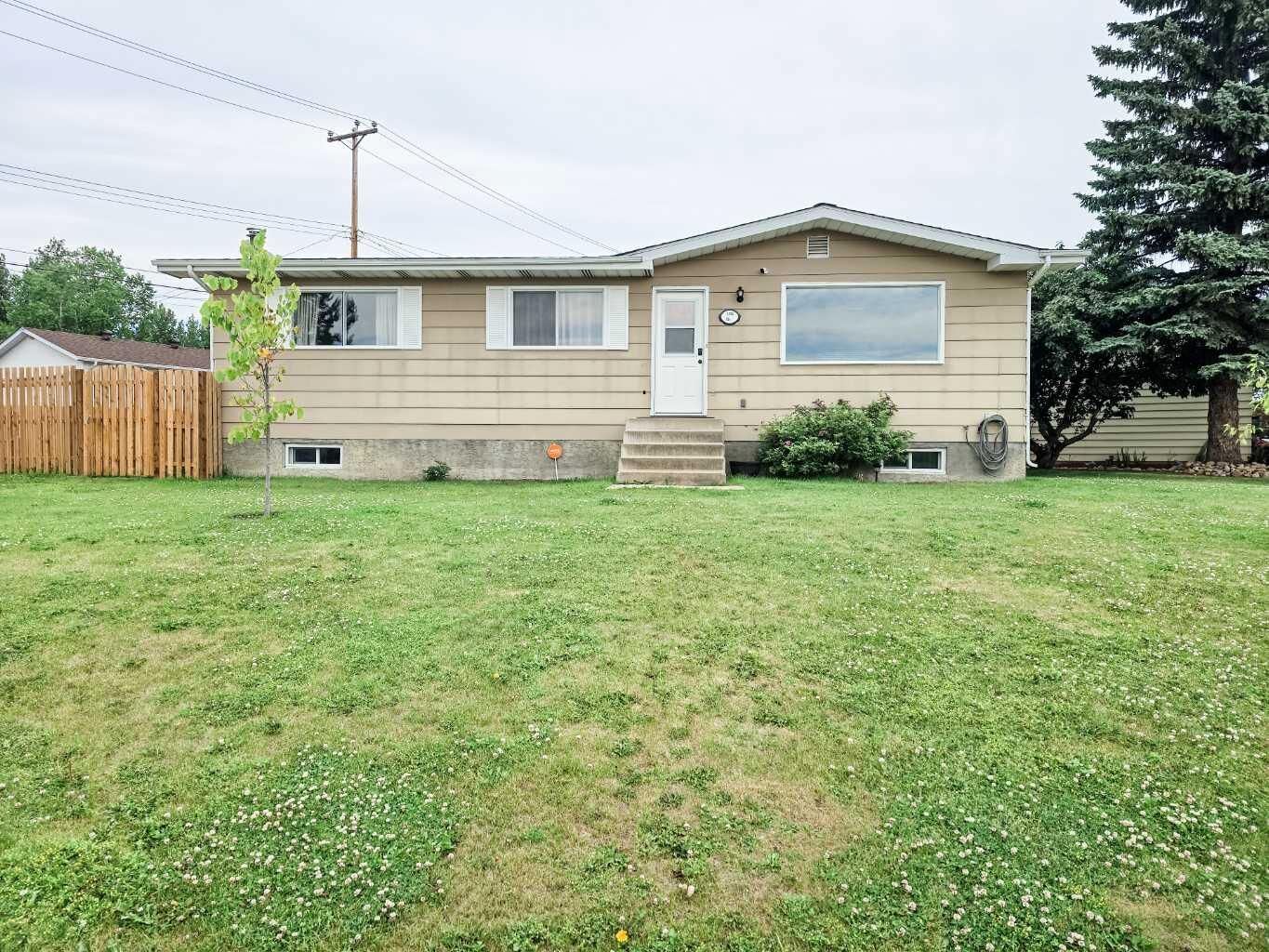Property Photo:  1102 55 Street  AB T7E 1J7