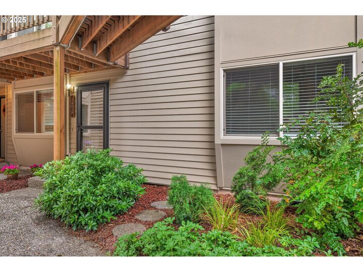 Property Photo:  14828 SW 109th Ave  OR 97224 