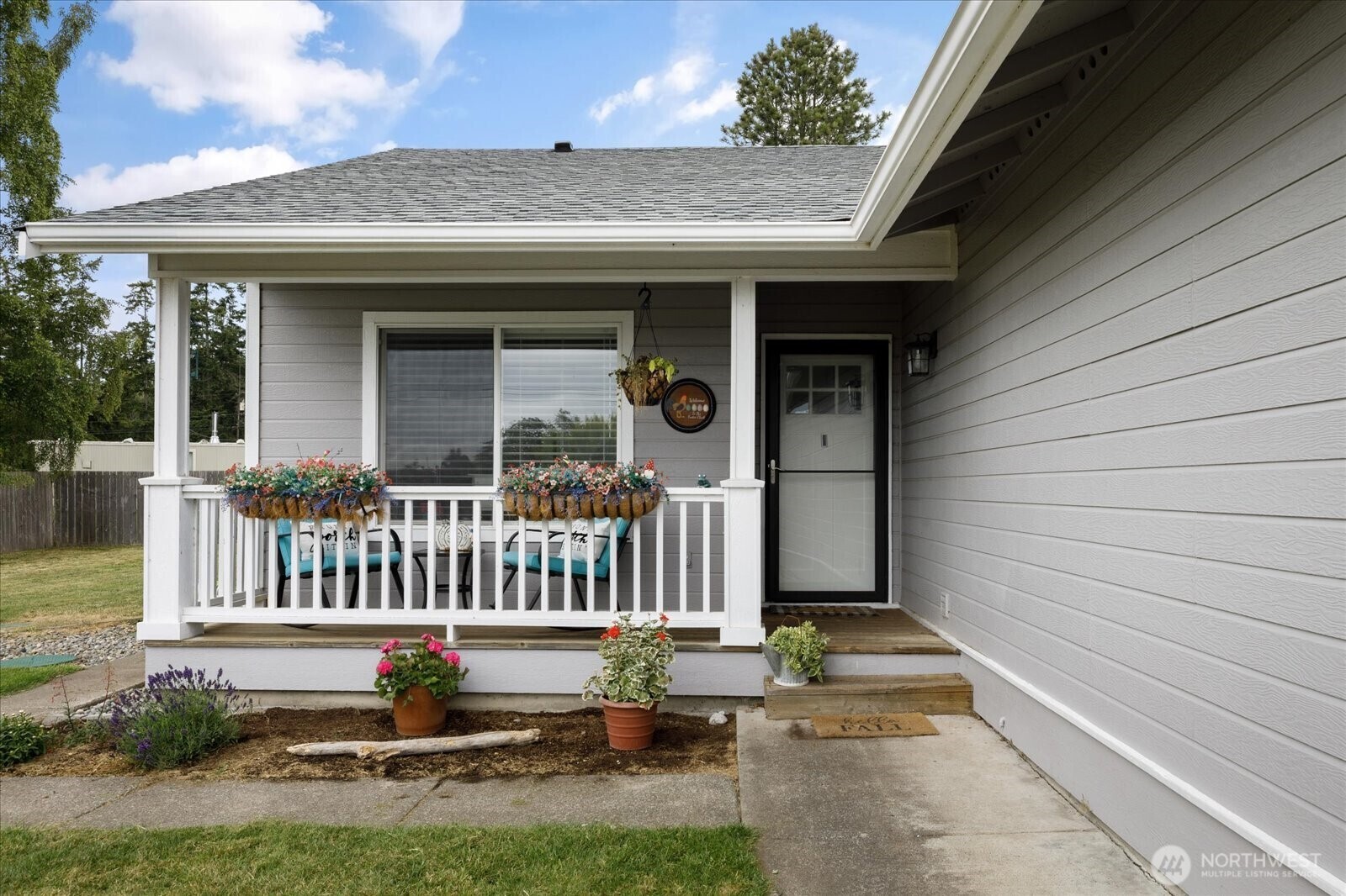 Property Photo:  1664  Allyson Street  WA 98277 