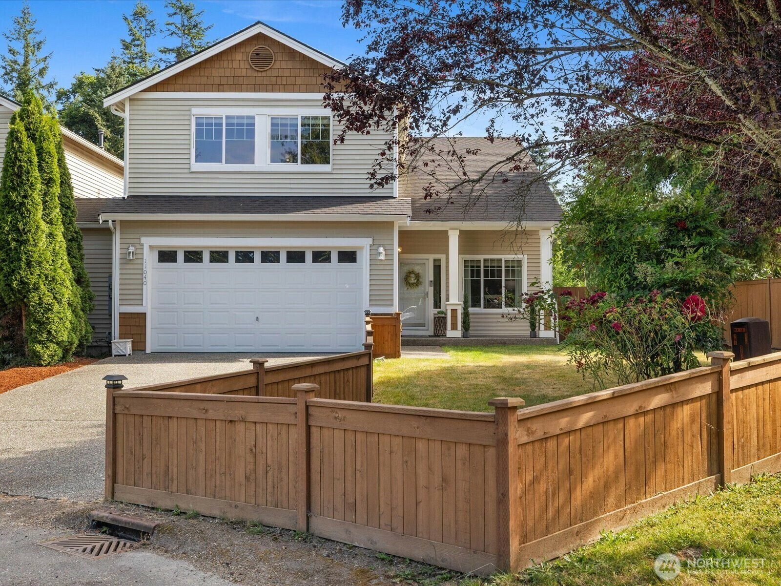 Property Photo: 11040 22nd Place NE WA 98258