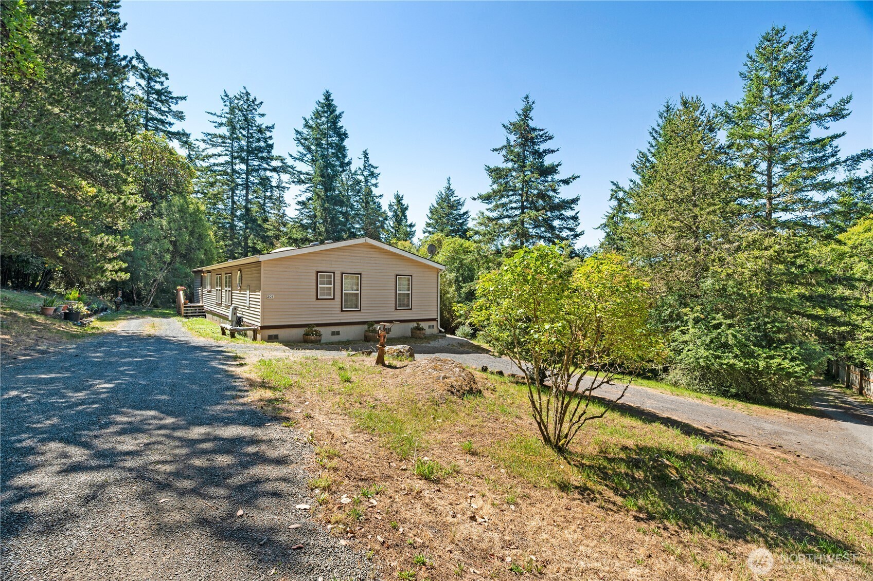 Property Photo: 301 Salmonberry Lane WA 98250