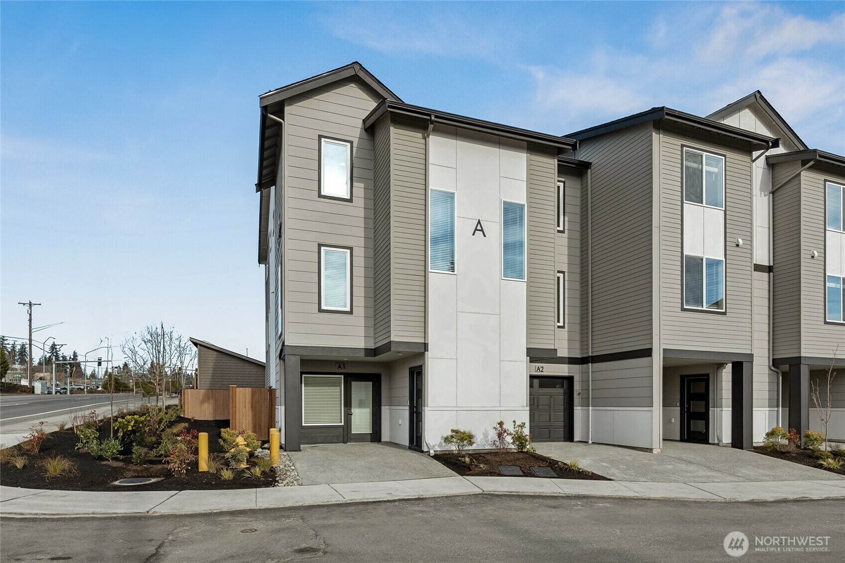 16723  Alderwood Mall Parkway C9  Lynnwood WA 98037 photo