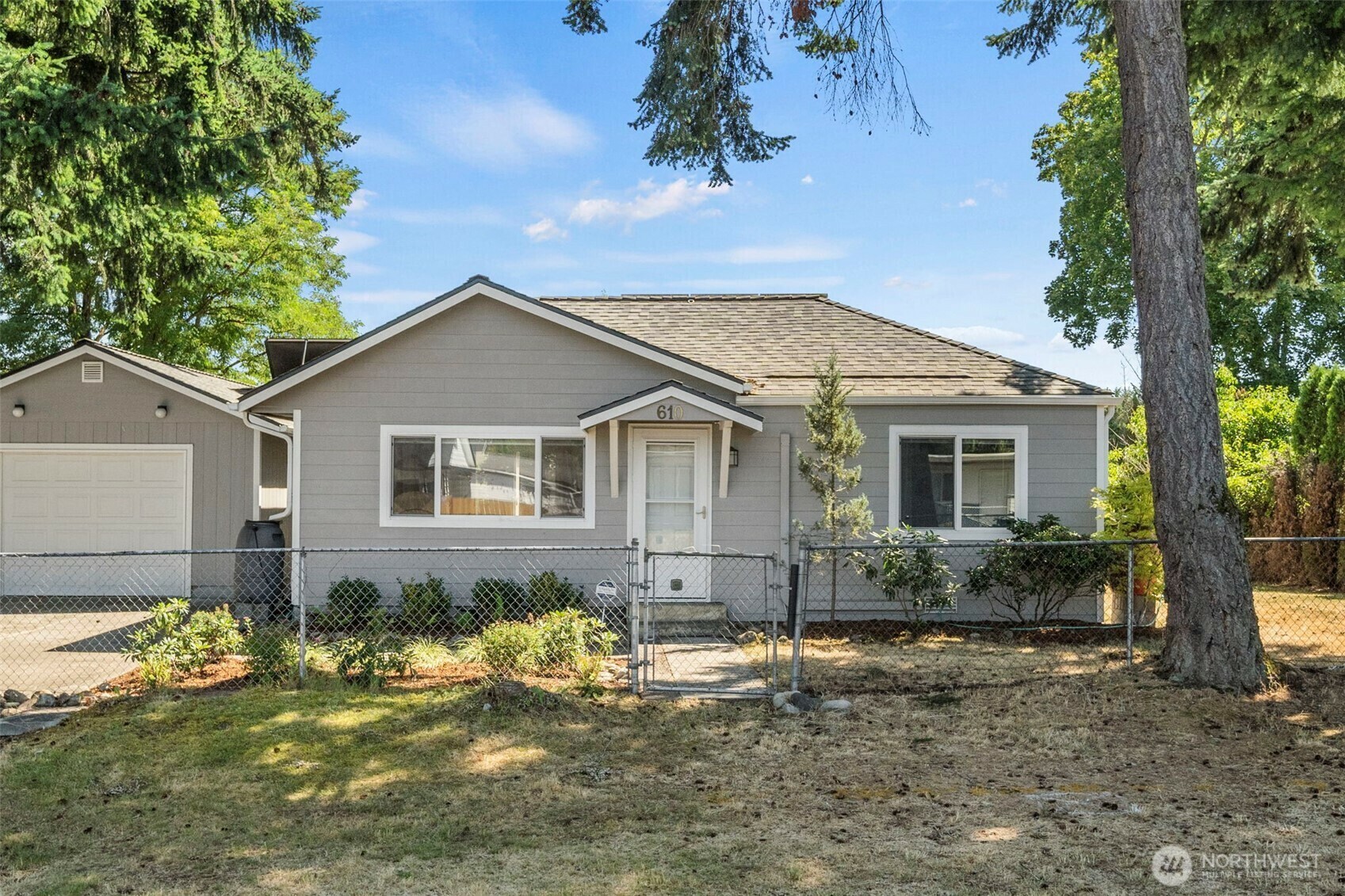 Property Photo: 610 128th Street S WA 98444