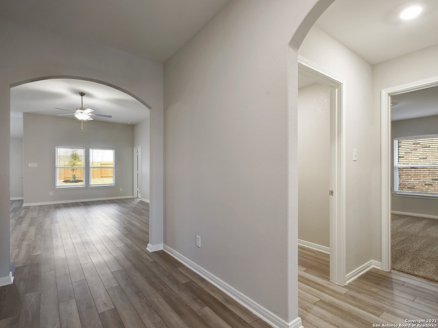 Property Photo:  9206 Bennett Forest  TX 78109 