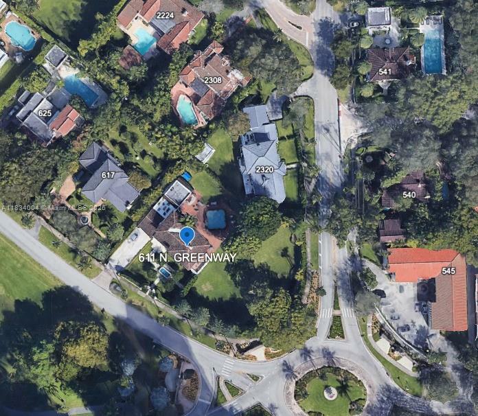 Property Photo: 611 N Greenway Dr FL 33134