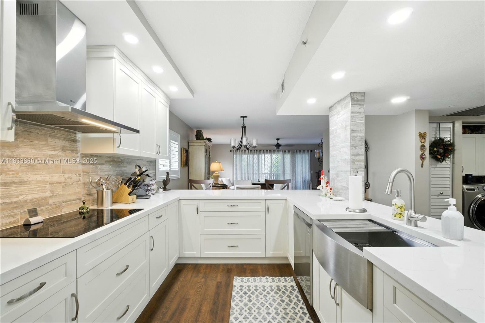 Property Photo: 1651 SW 127th Ave 301A FL 33027