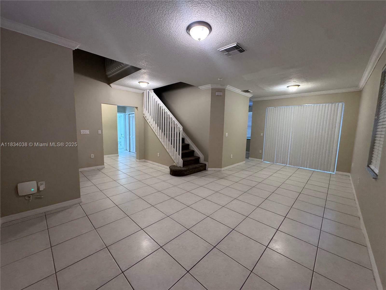 Property Photo: 15884 SW 61st St FL 33193