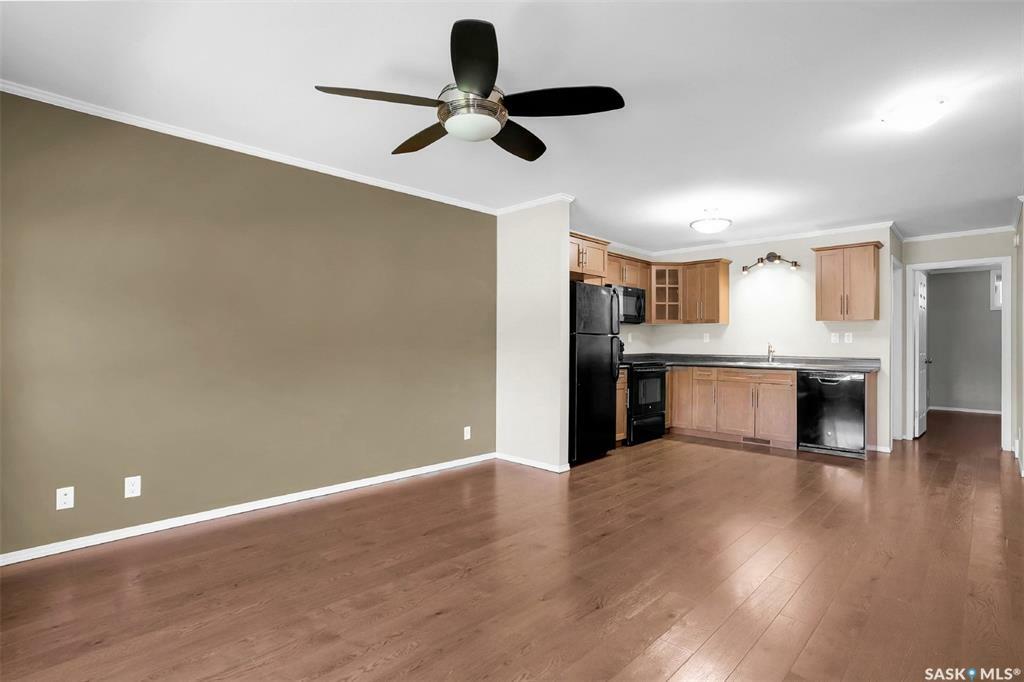 Property Photo: 275 Pringle Lane 207 SK S7T 0T5