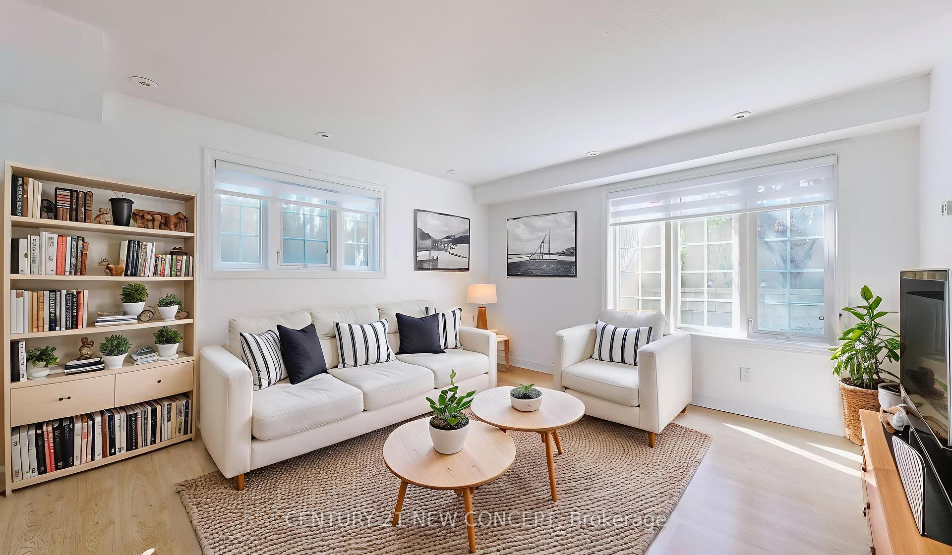45 Cedarcroft Boulevard 2  Toronto ON M2R 3Y2 photo