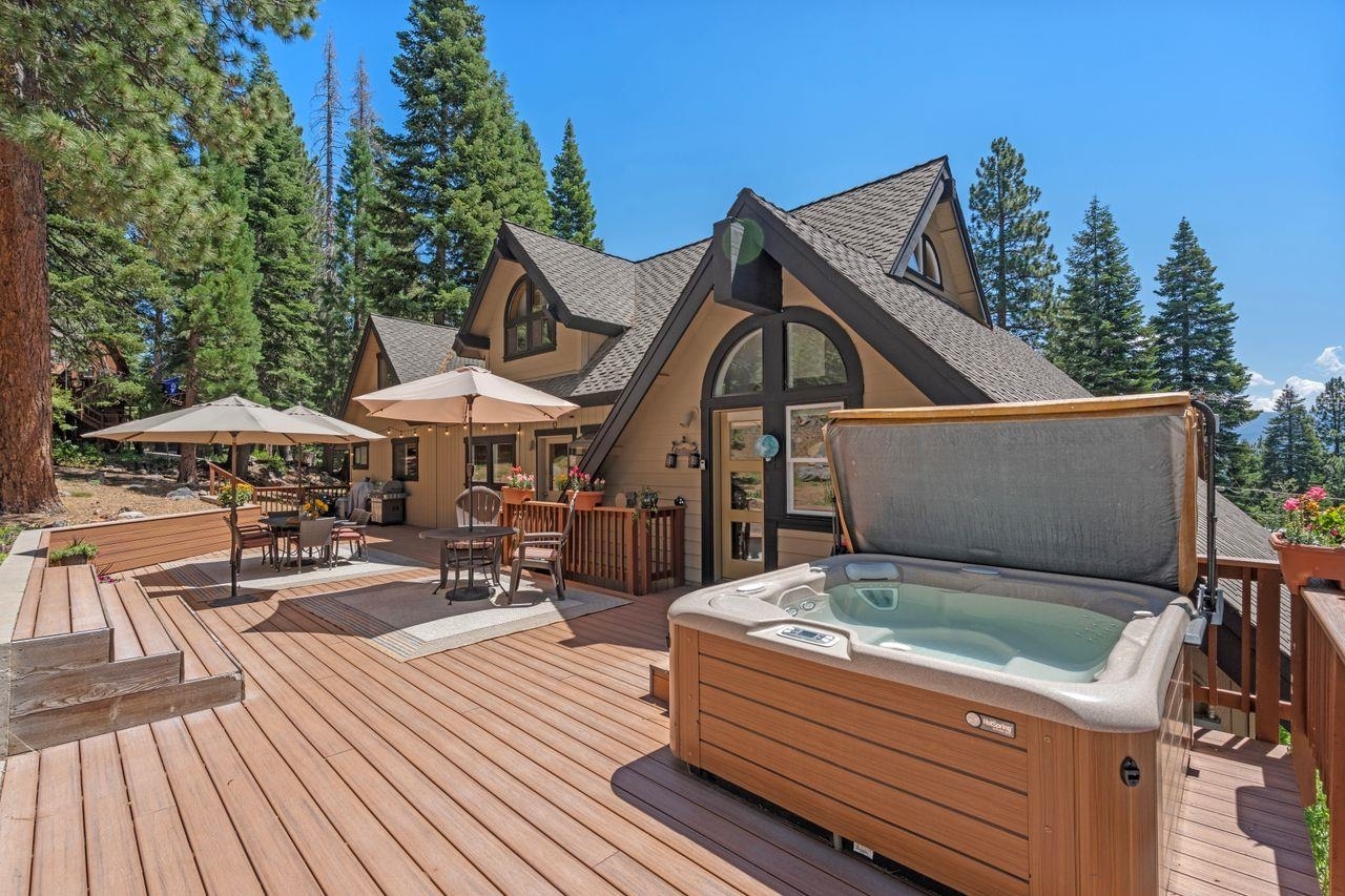 Property Photo: 11470 Lockwood Drive CA 96161