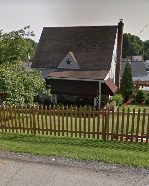 Property Photo: 401 Ridgeview Drive PA 15034