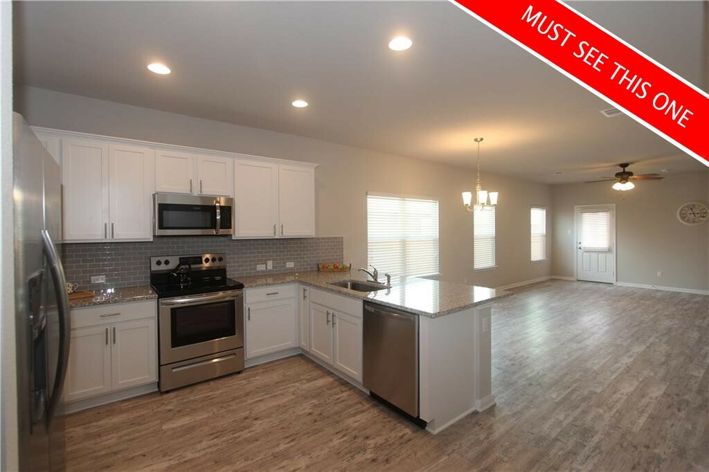 Property Photo: 457 Galway Bay Lane TX 78626