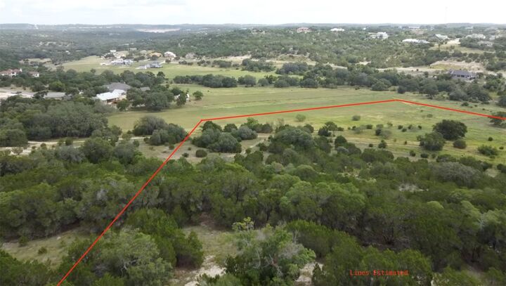 Property Photo:  513 Gray Fox Lane  TX 78070 