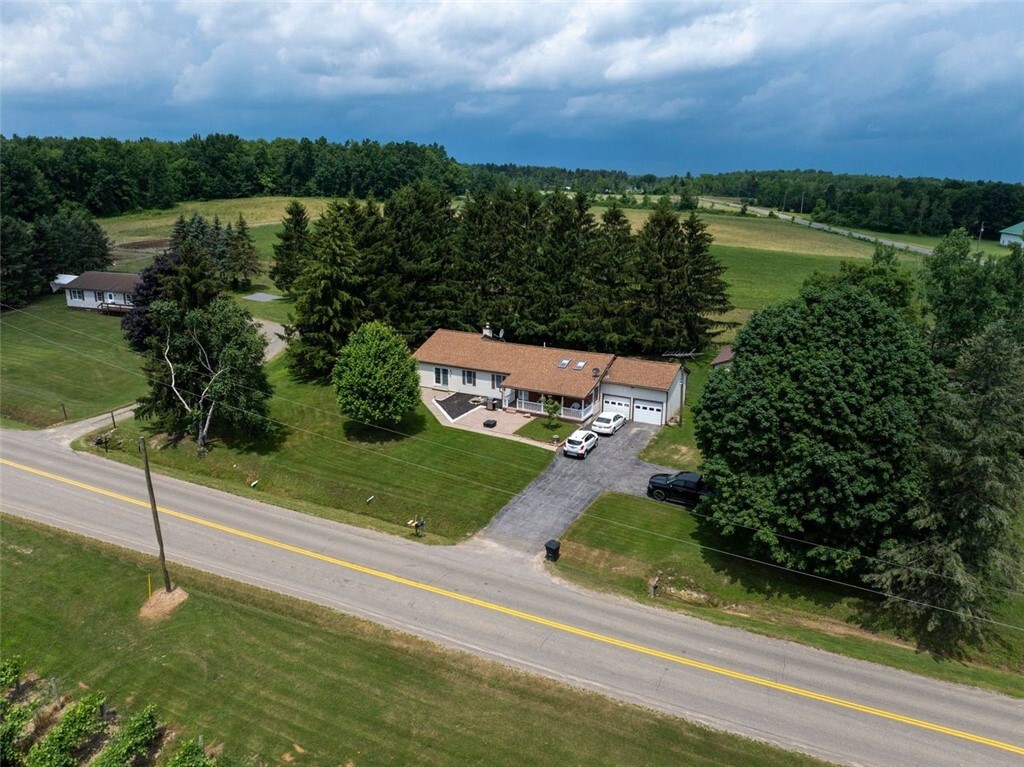 Property Photo: 9447 County Route 75 NY 14418