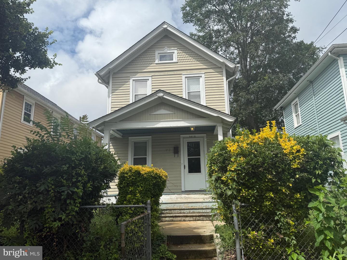 Property Photo: 1412 Charles Street VA 22401