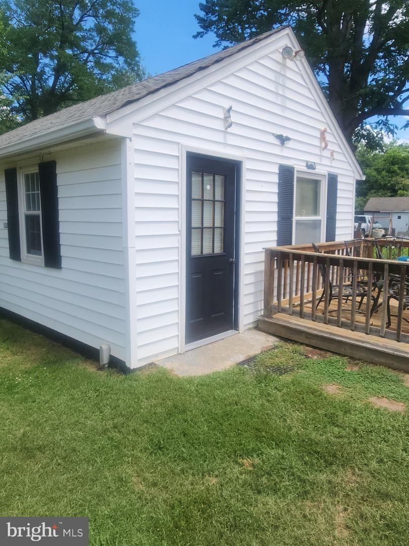 Property Photo: 411 Pratt Street VA 22405