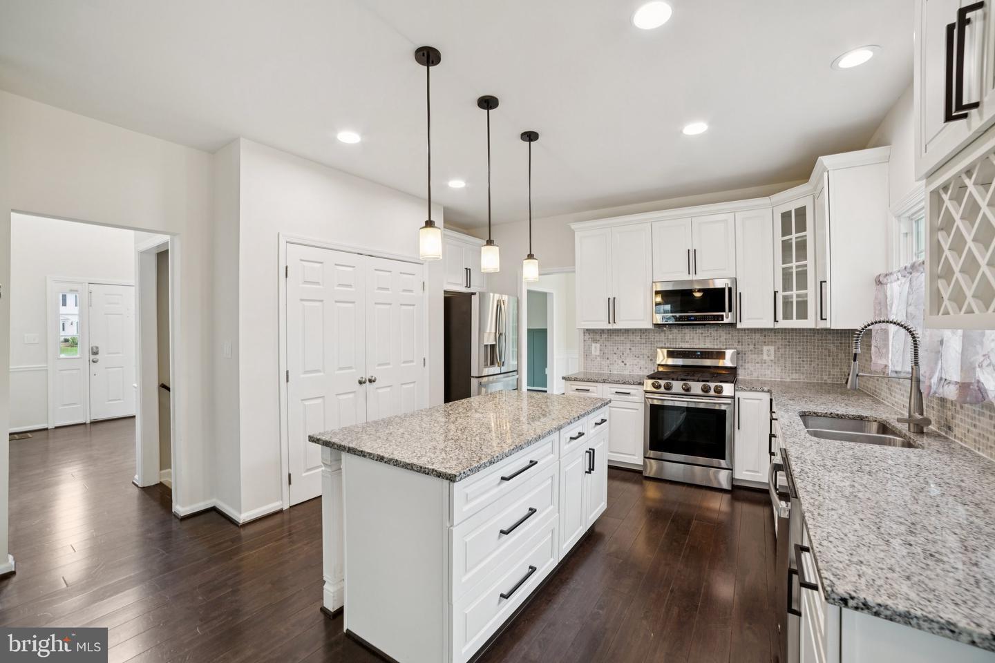 Property Photo: 7 Devonshire Lane VA 22554