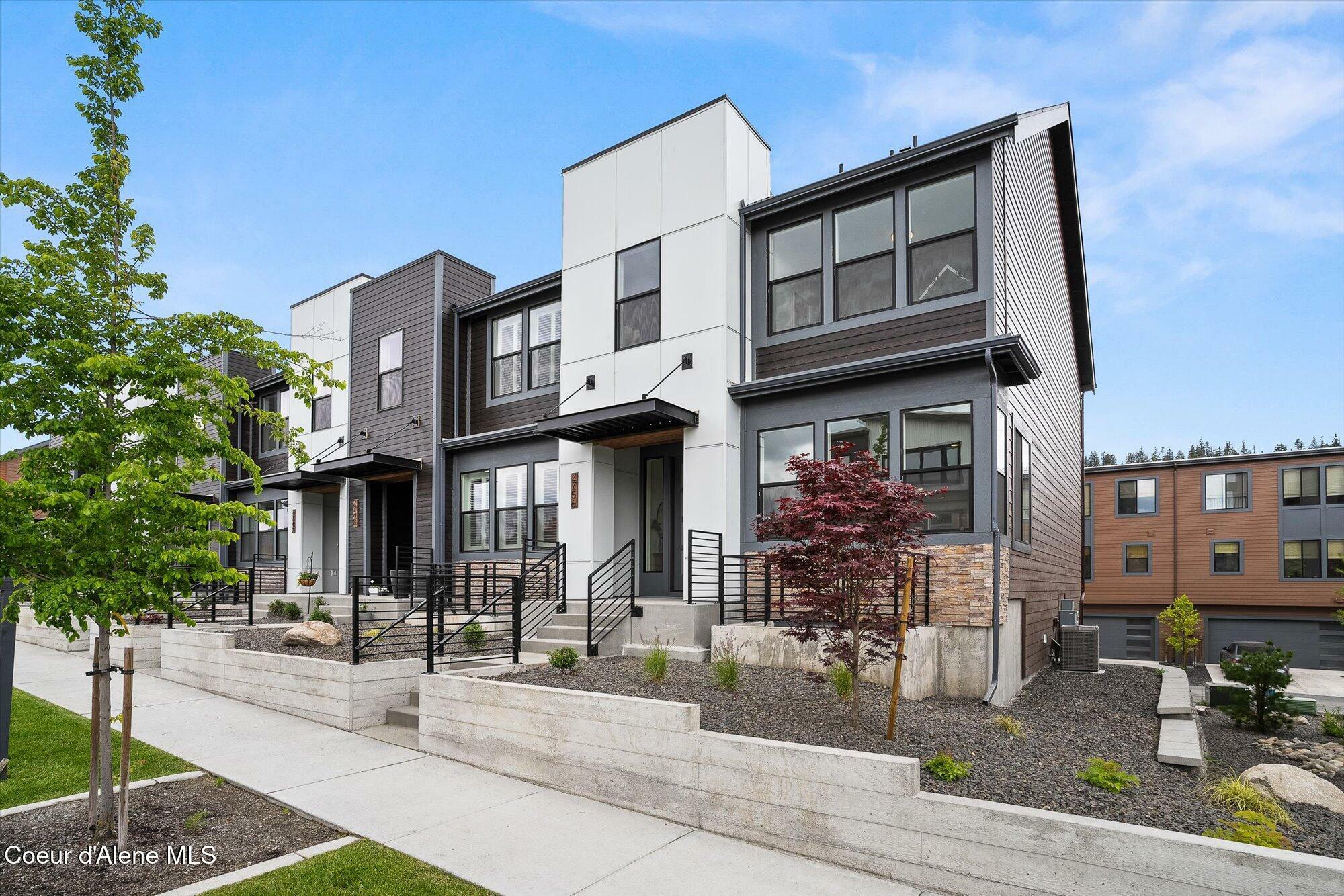 Property Photo: 2756 W Lumber Ln 7 ID 83814