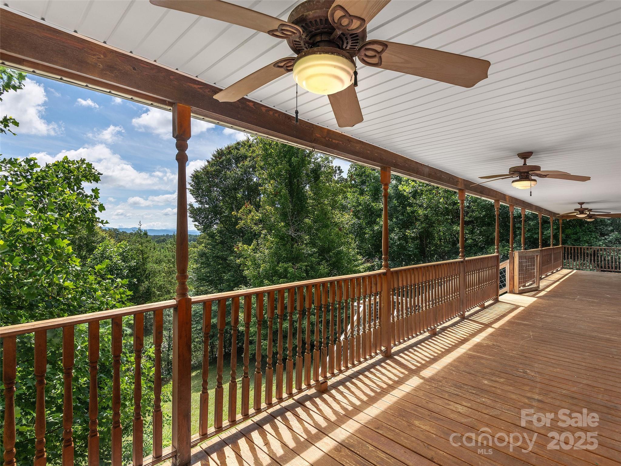 Property Photo:  422 Day Lily Drive  NC 28748 