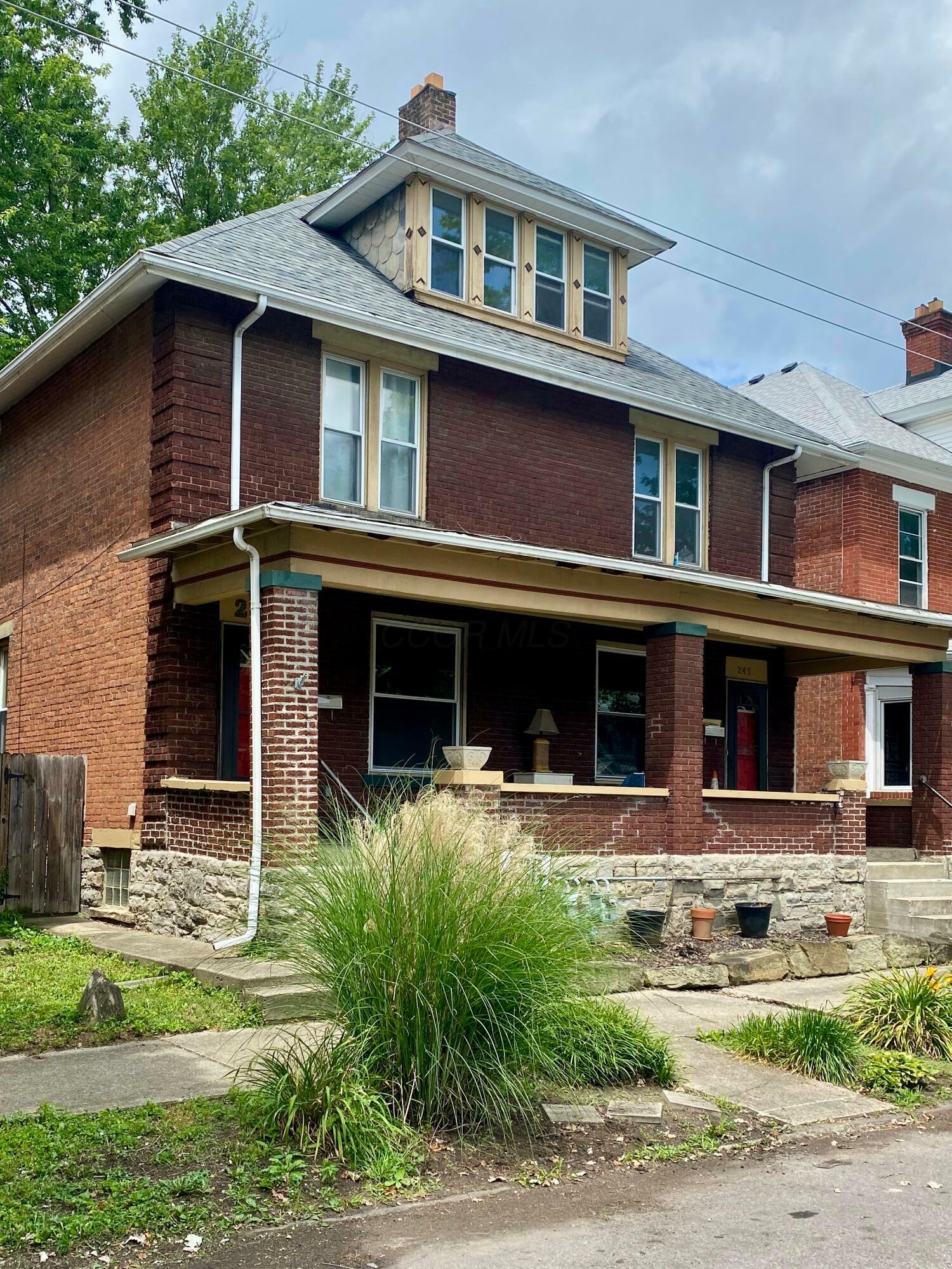 Property Photo: 247 S Monroe Avenue OH 43205