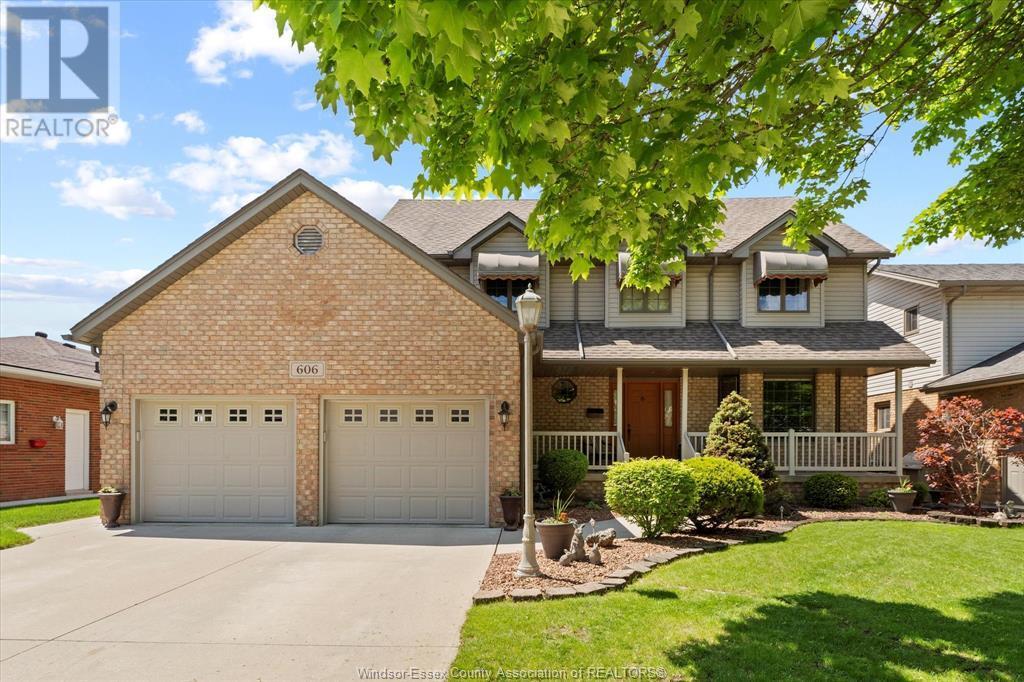 Property Photo:  606 Pine Ridge Avenue  ON N9V 3W3 