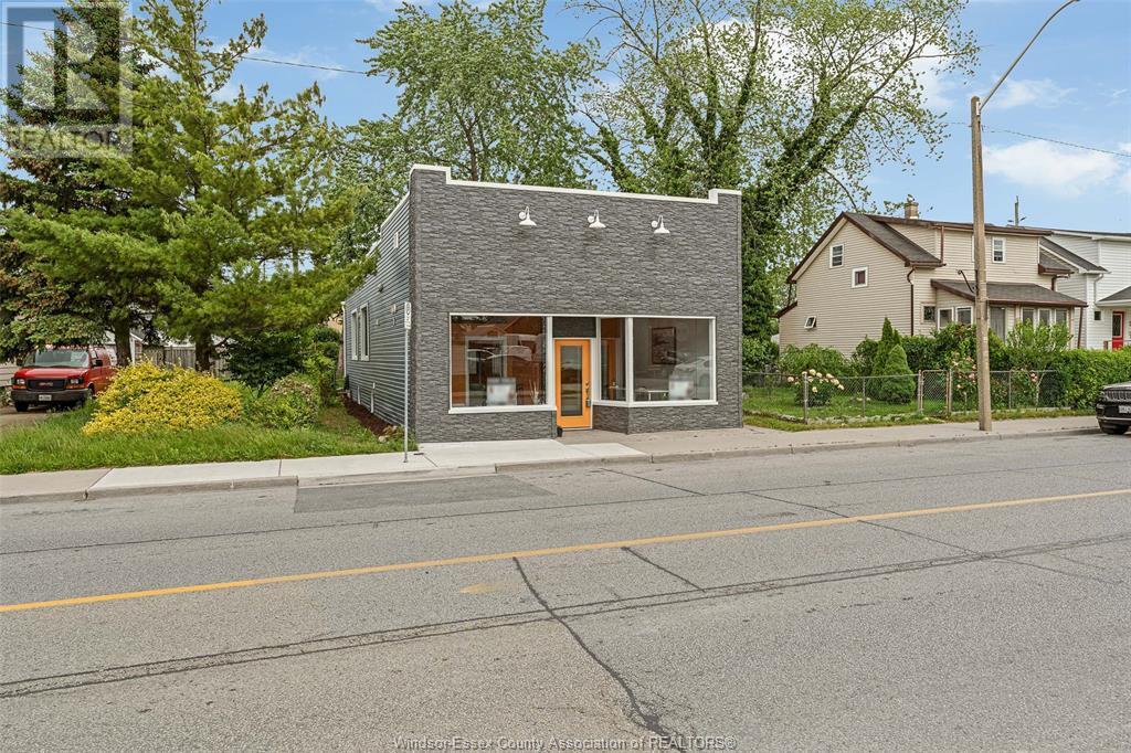 Property Photo:  1462 Drouillard  ON N8Y 2R9 