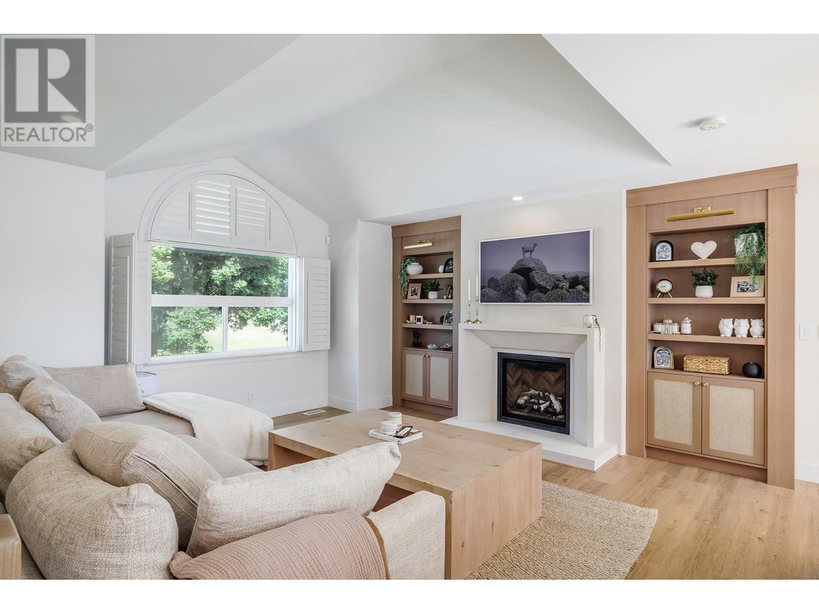 Property Photo: 3617 Glen Abbey Court BC V4T 2N1