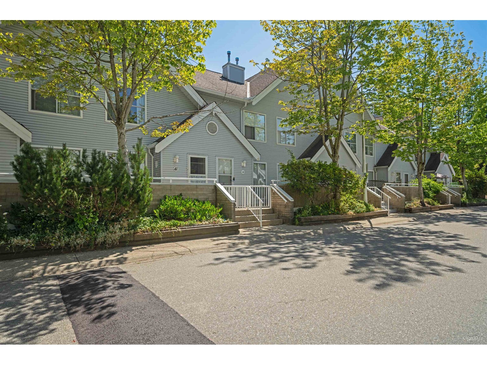 Property Photo: 13706 74 41 BC V3W 1K3