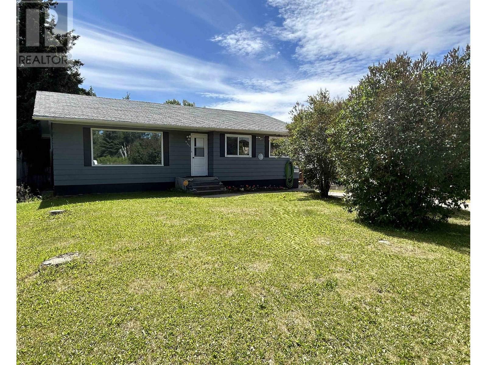 Property Photo: 9311 98A Avenue BC V1J 1R2