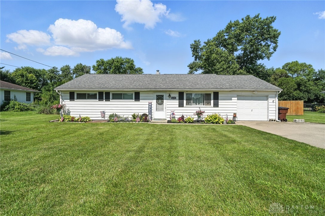 Property Photo: 6695 Franklin Trenton Road OH 45042
