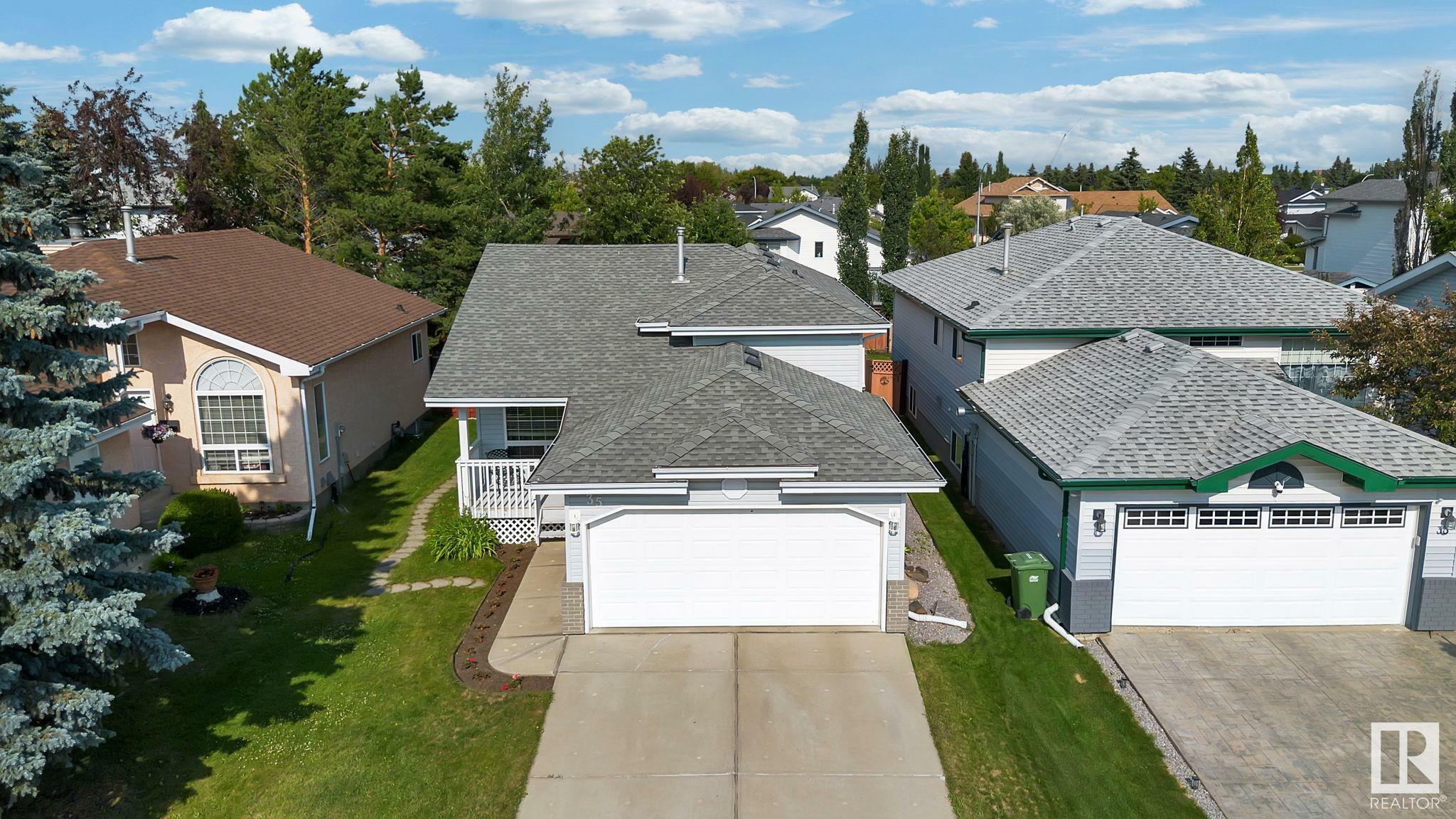 Property Photo:  35 Delage Crescent  AB T8N 6J5 
